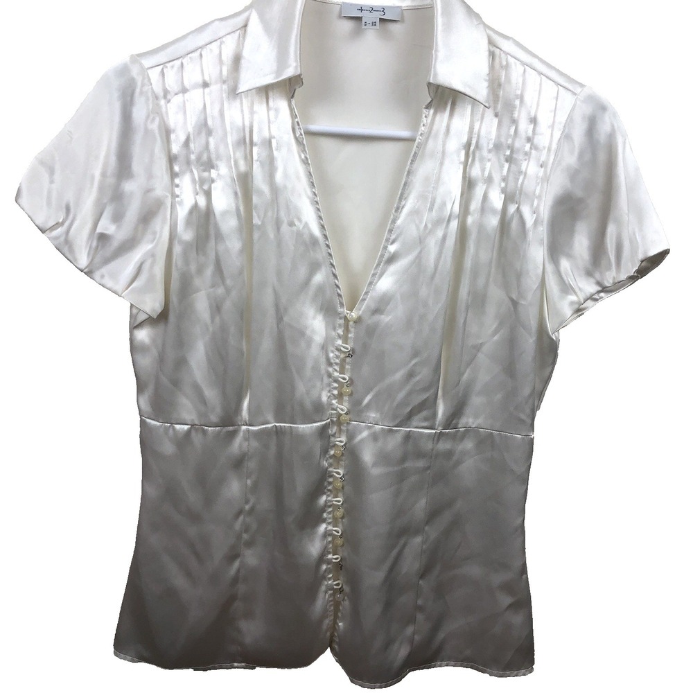 silk top blouse women's EU sz 38 (M) pleated white wedding Uno deux trois 123